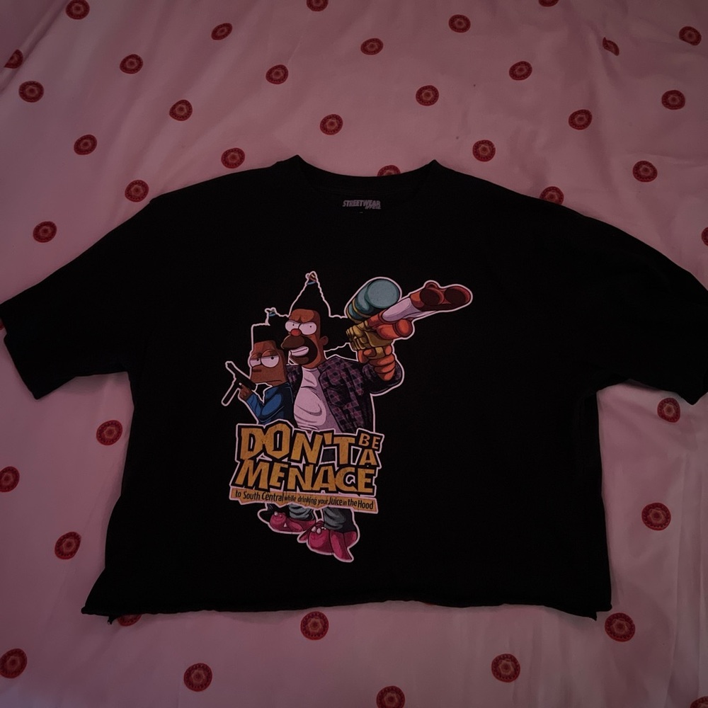dont be a menace cropped tee